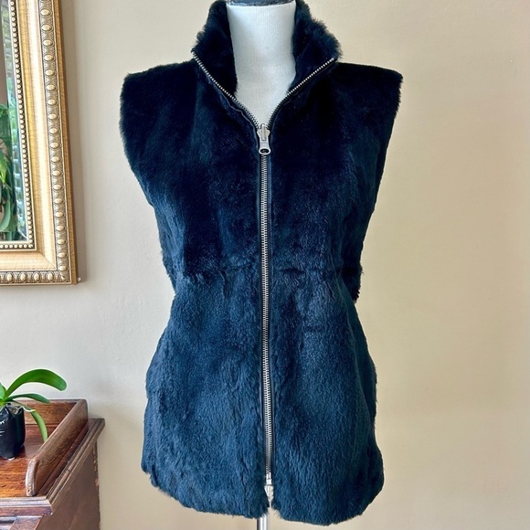 Vintage Black Genuine Fur Zip Vest Cozy Soft Quiet Luxury Sleeveless Size Large - Picture 5 of 11